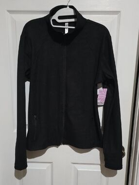 Ebb & Flow Black Full-Zip Lightweight Jacket.